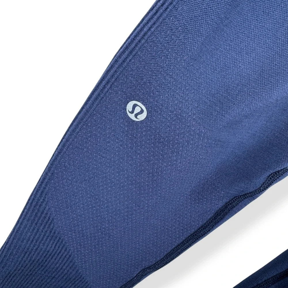 Lululemon Navy Blue‎ Leggings Womens Size Medium Seamless Performance Tights